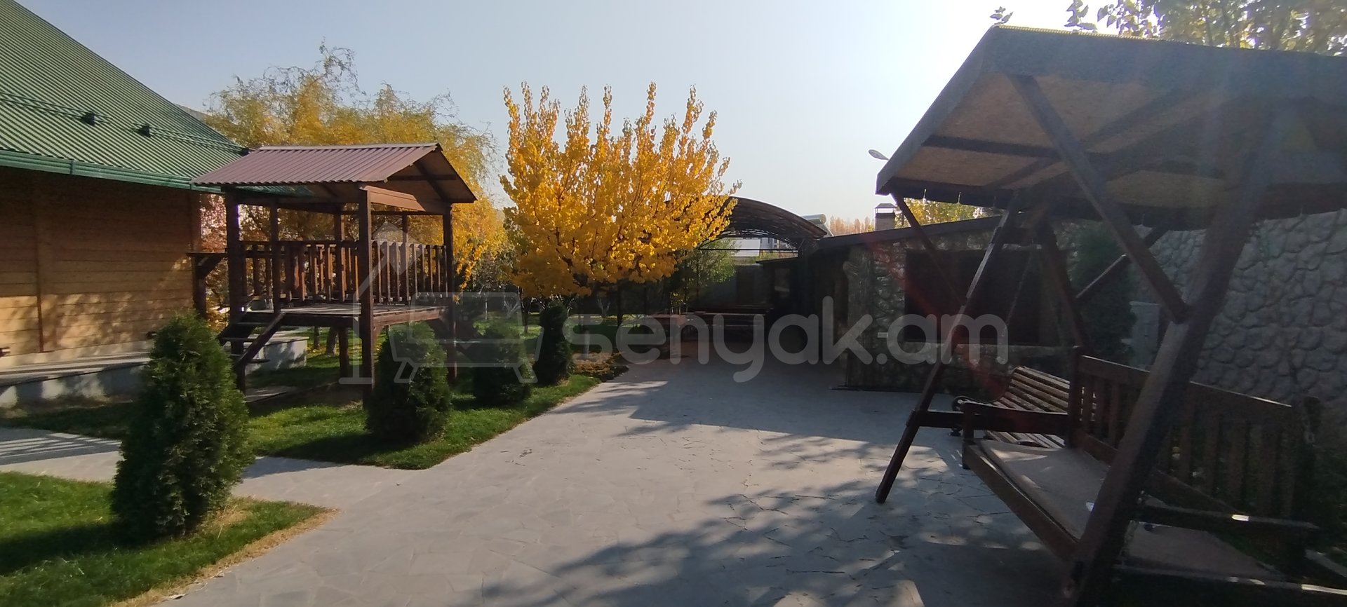 6 Սենյականոց Ամառանոց, 200քմ, Լողավազանով