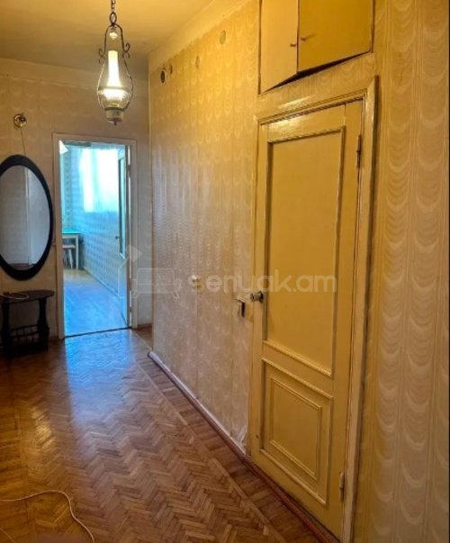 2 Սենյականոց Բնակարան Քարե Շենքում, 65քմ, 3/5 հարկ, Կոսմետիկ Վերանորոգված, Կահավորված, Արևկող