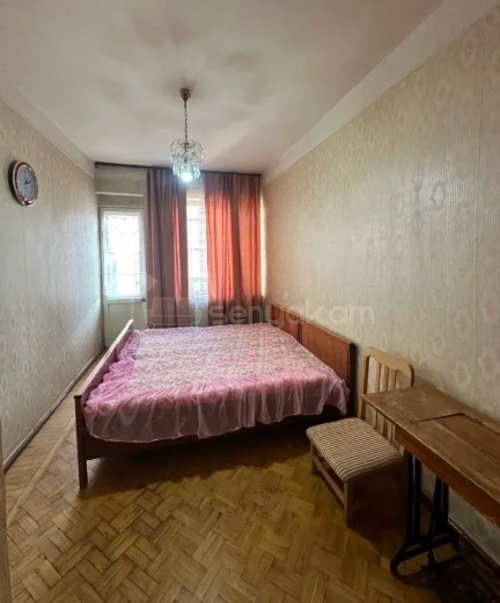 2 Սենյականոց Բնակարան Քարե Շենքում, 65քմ, 3/5 հարկ, Կոսմետիկ Վերանորոգված, Կահավորված, Արևկող