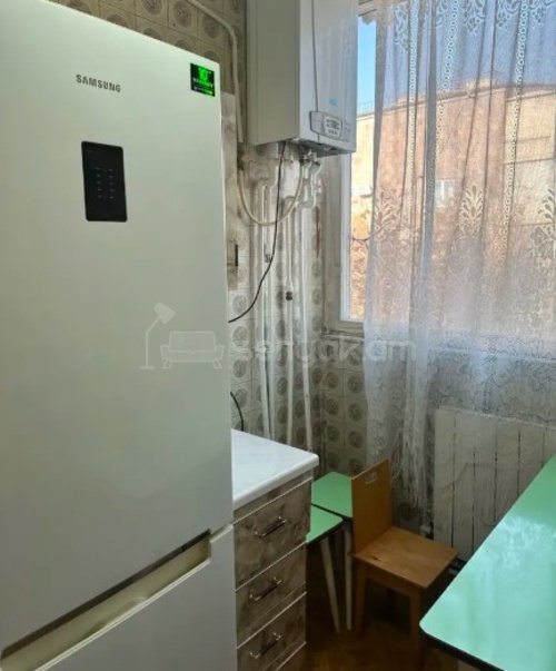 2 Սենյականոց Բնակարան Քարե Շենքում, 65քմ, 3/5 հարկ, Կոսմետիկ Վերանորոգված, Կահավորված, Արևկող