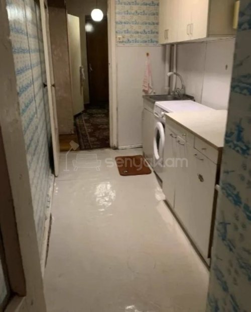 1 Սենյականոց Բնակարան Քարե Շենքում, 47քմ, 1/5 հարկ, Կոսմետիկ Վերանորոգված