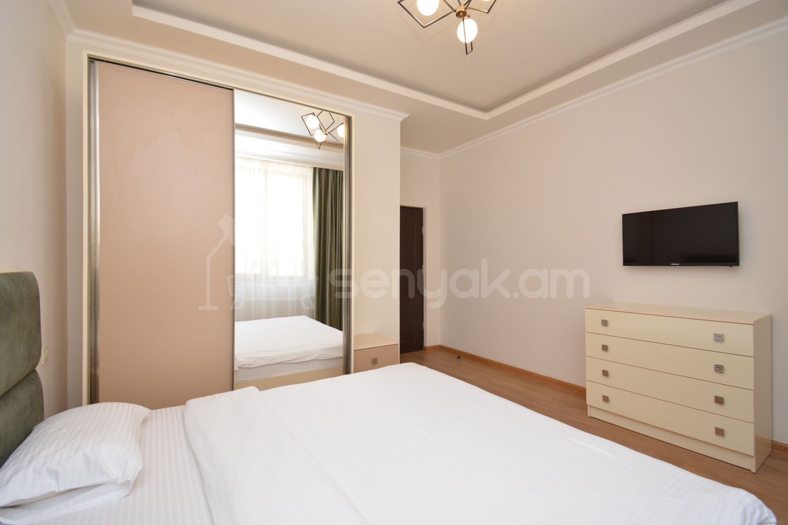 2 Սենյականոց Բնակարան Նորակառույցում, 72քմ, 11/12 հարկ, Դիզայներական Վերանորոգված