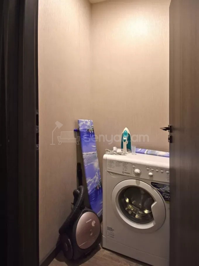 2 Սենյականոց Բնակարան, 70քմ, 4/5 հարկ, Դիզայներական Վերանորոգված