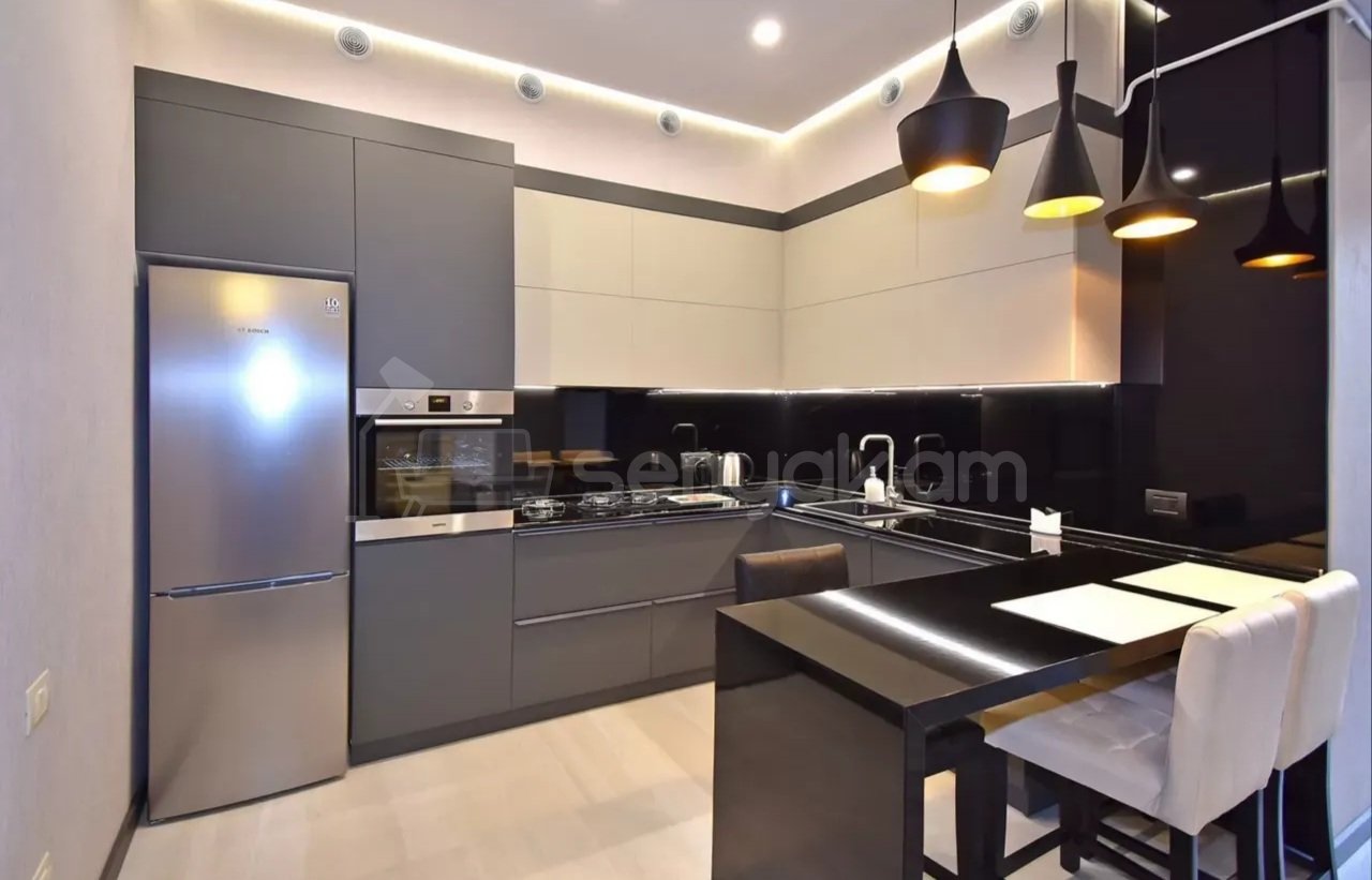 2 Սենյականոց Բնակարան, 70քմ, 4/5 հարկ, Դիզայներական Վերանորոգված