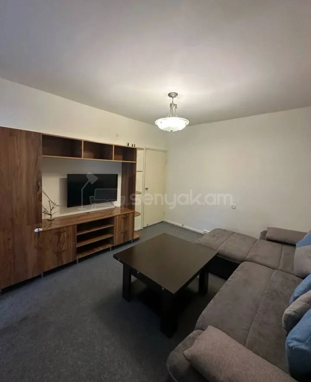 2 Սենյականոց Բնակարան, 62քմ, 2/9 հարկ, Կոսմետիկ Վերանորոգված, Կահավորված