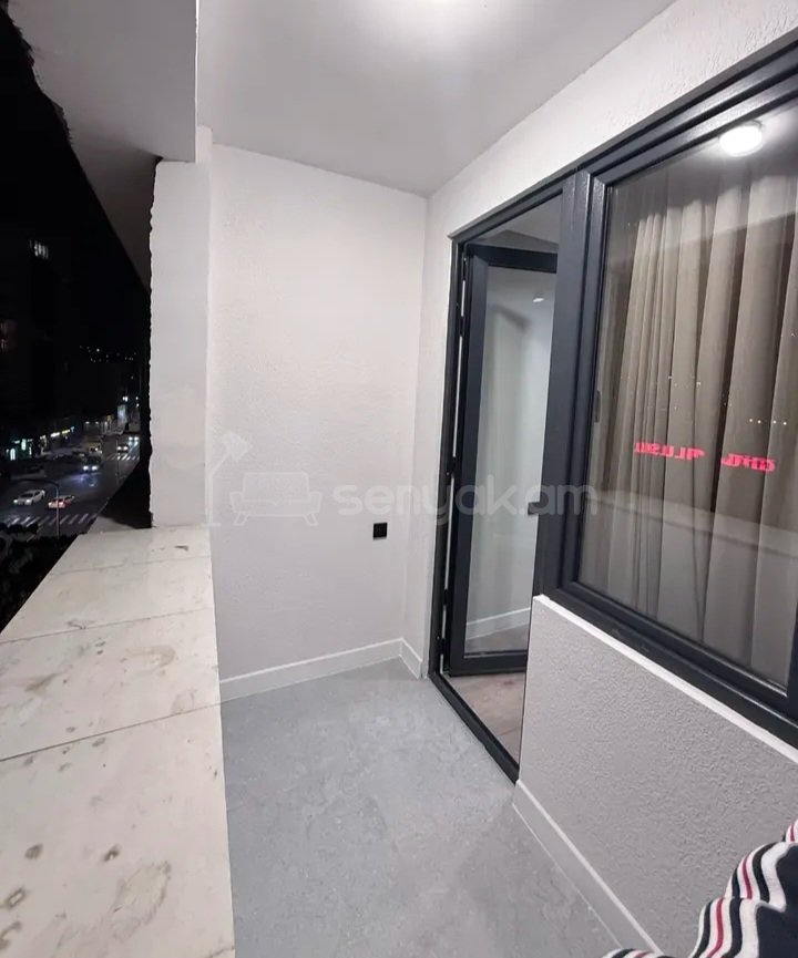 2 Սենյականոց Բնակարան, 45քմ, 5/11 հարկ, Դիզայներական Վերանորոգված