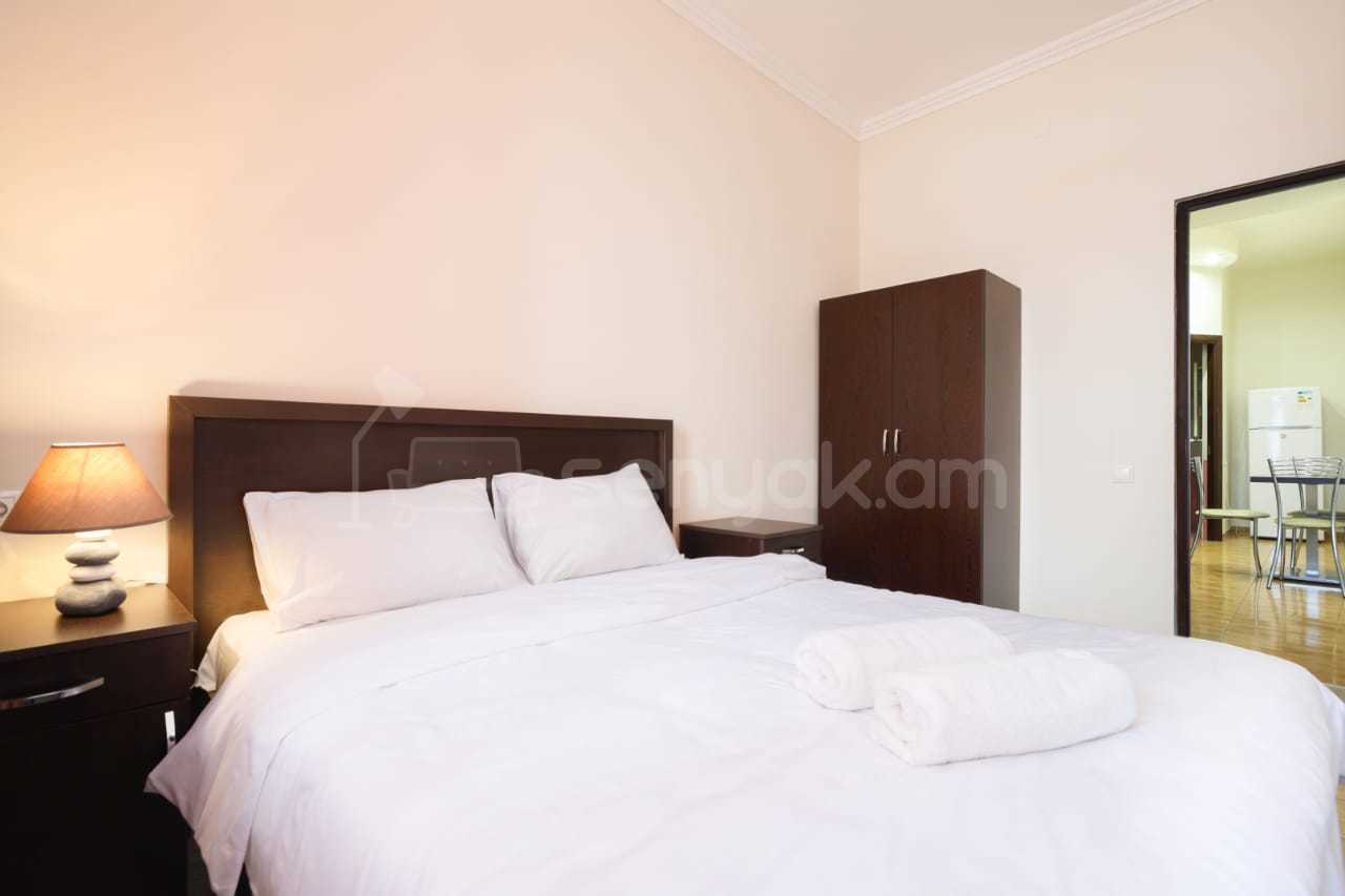 3 Սենյականոց Բնակարան, 80քմ, 6/12 հարկ, Դիզայներական Վերանորոգված