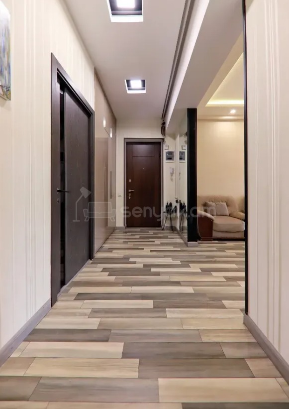 3 Սենյականոց Բնակարան Քարե Շենքում, 90քմ, 4/5 հարկ, Դիզայներական Վերանորոգված