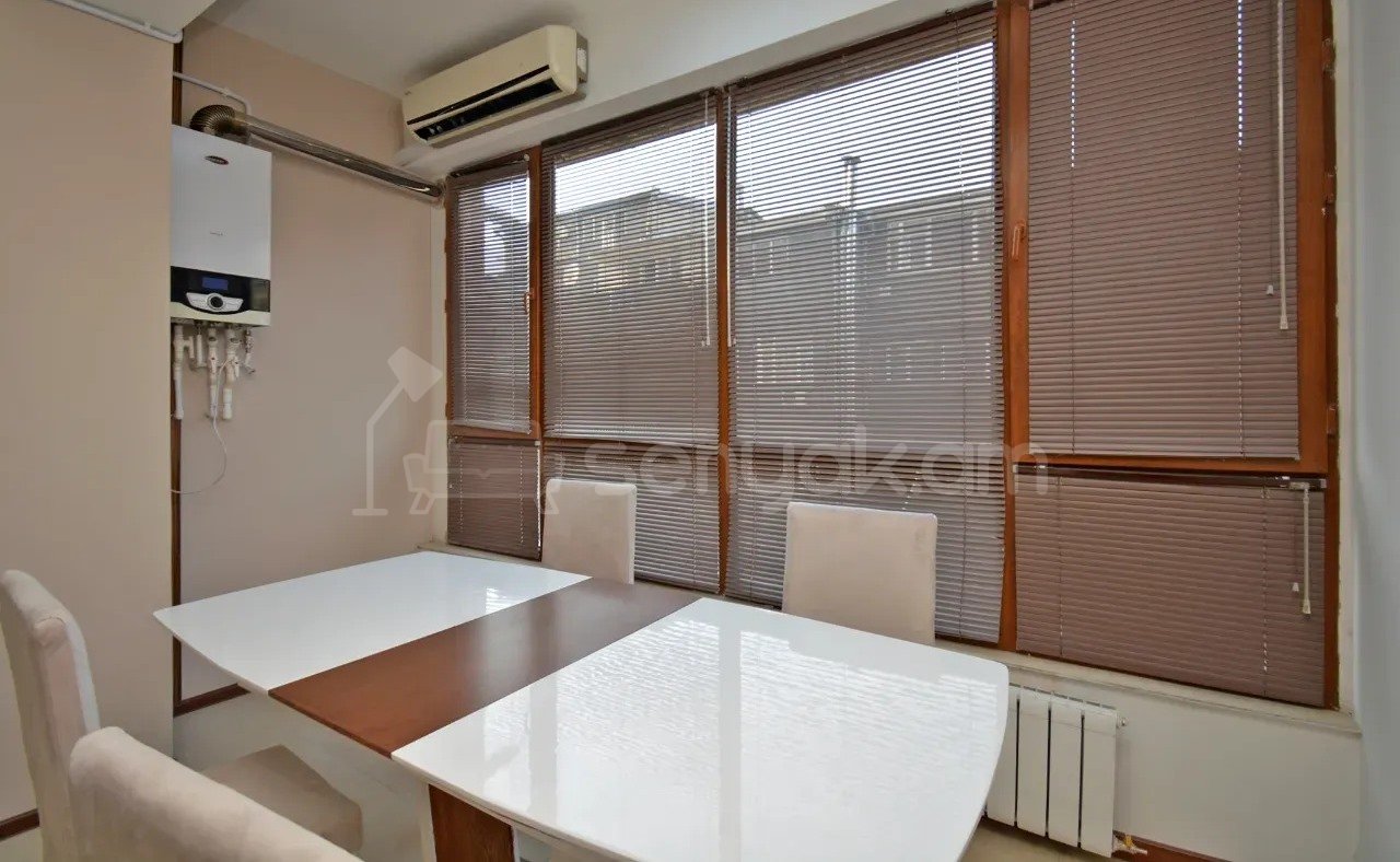 2 Սենյականոց Բնակարան Նորակառույցում, 77քմ, 3/13 հարկ, Դիզայներական Վերանորոգված