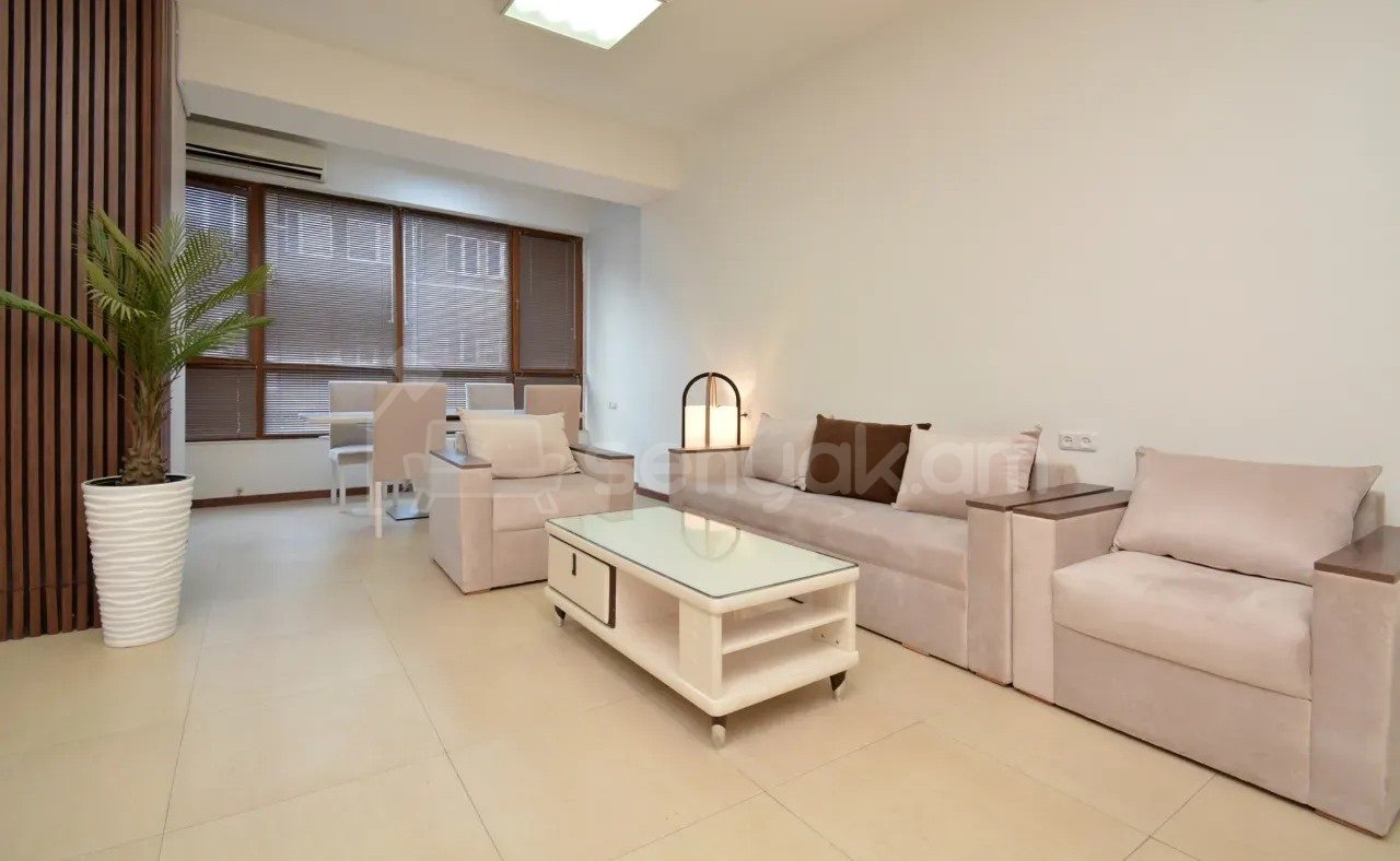 2 Սենյականոց Բնակարան Նորակառույցում, 77քմ, 3/13 հարկ, Դիզայներական Վերանորոգված