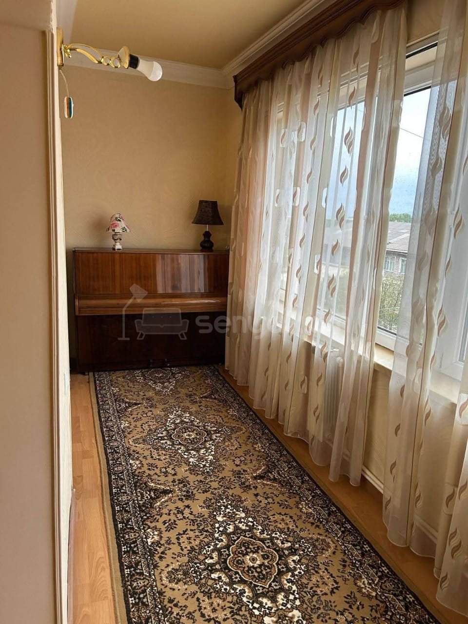 3 Սենյականոց Բնակարան Քարե Շենքում, 72քմ, 4/5 հարկ, Կապիտալ Վերանորոգված