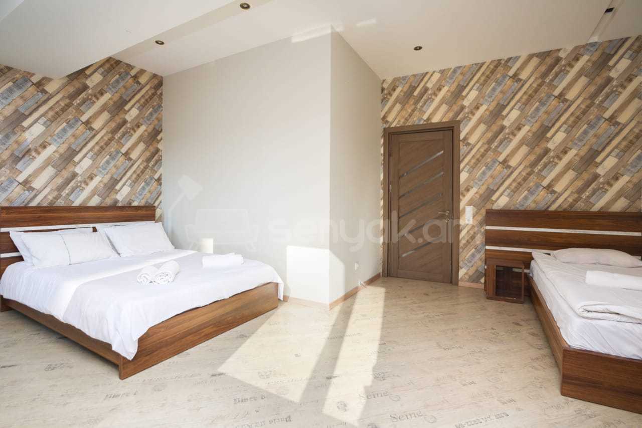 3 Սենյականոց Բնակարան Նորակառույցում, 80քմ, 7/12 հարկ, Դիզայներական Վերանորոգված