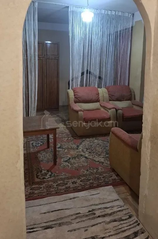 1 Սենյականոց Բնակարան, 38քմ, 5/9 հարկ, Նորմալ Վիճակում, Կահավորված, Արևկող