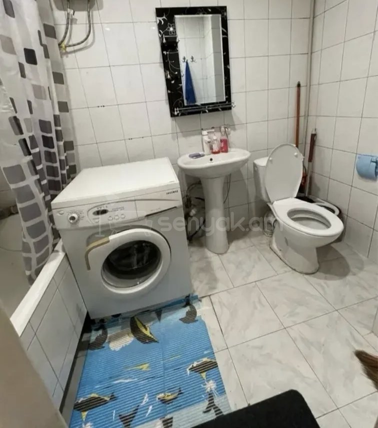 2 Սենյականոց Բնակարան, 55քմ, 3/5 հարկ, Նորմալ Վիճակում, Կահավորված, Արևկող