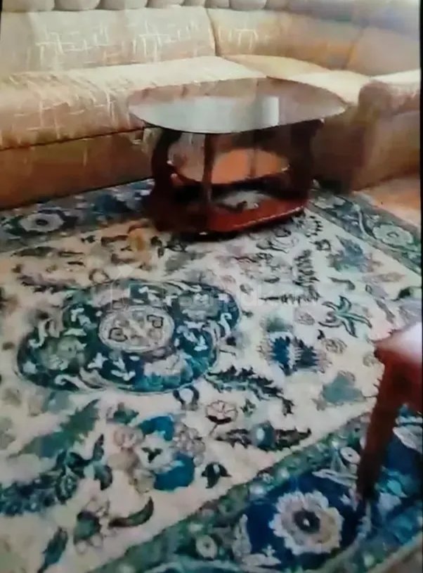 1 Սենյականոց Բնակարան Քարե Շենքում, 40քմ, 1/4 հարկ, Նորմալ Վիճակում, Կահավորված