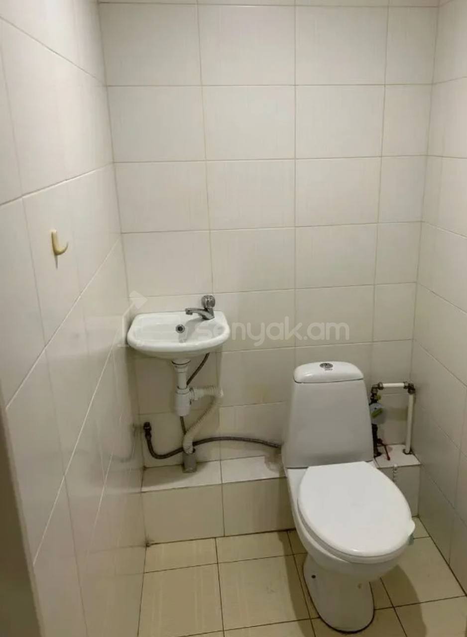 2 Սենյականոց Բնակարան, 65քմ, 1/9 հարկ, Նորմալ Վիճակում