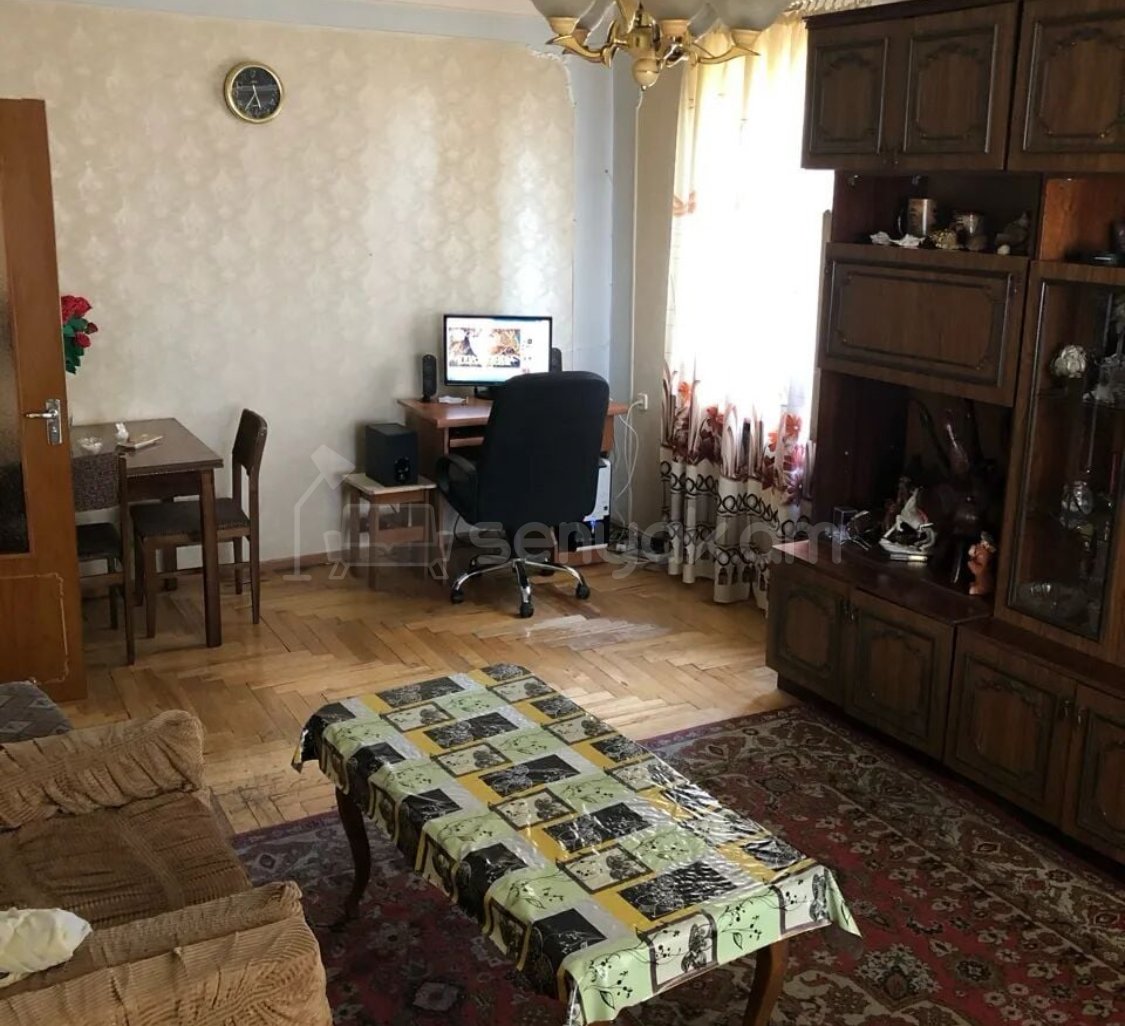 3 Սենյականոց Բնակարան, 67քմ, 9/9 հարկ, Պետական Վիճակում