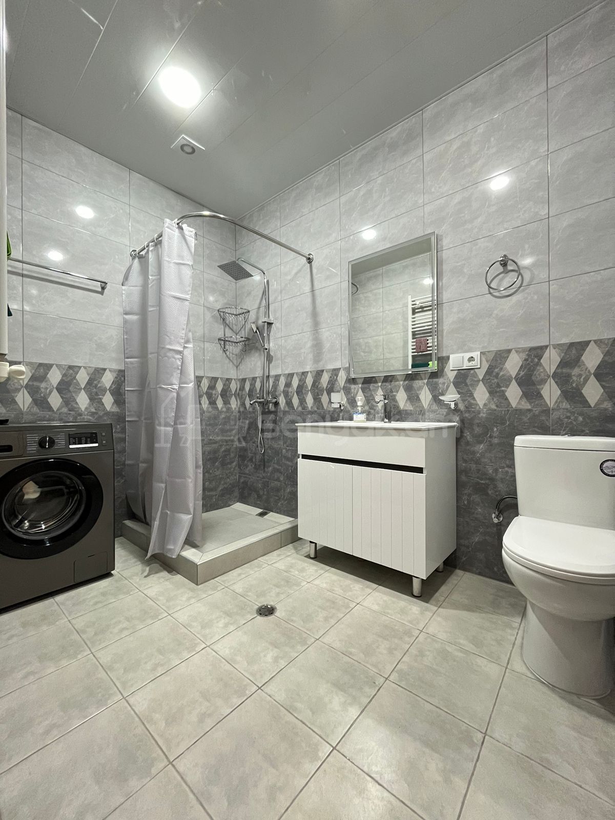 3 Սենյականոց Բնակարան, 78քմ, 7/14 հարկ, Կապիտալ Վերանորոգված, Կահավորված, Արևկող