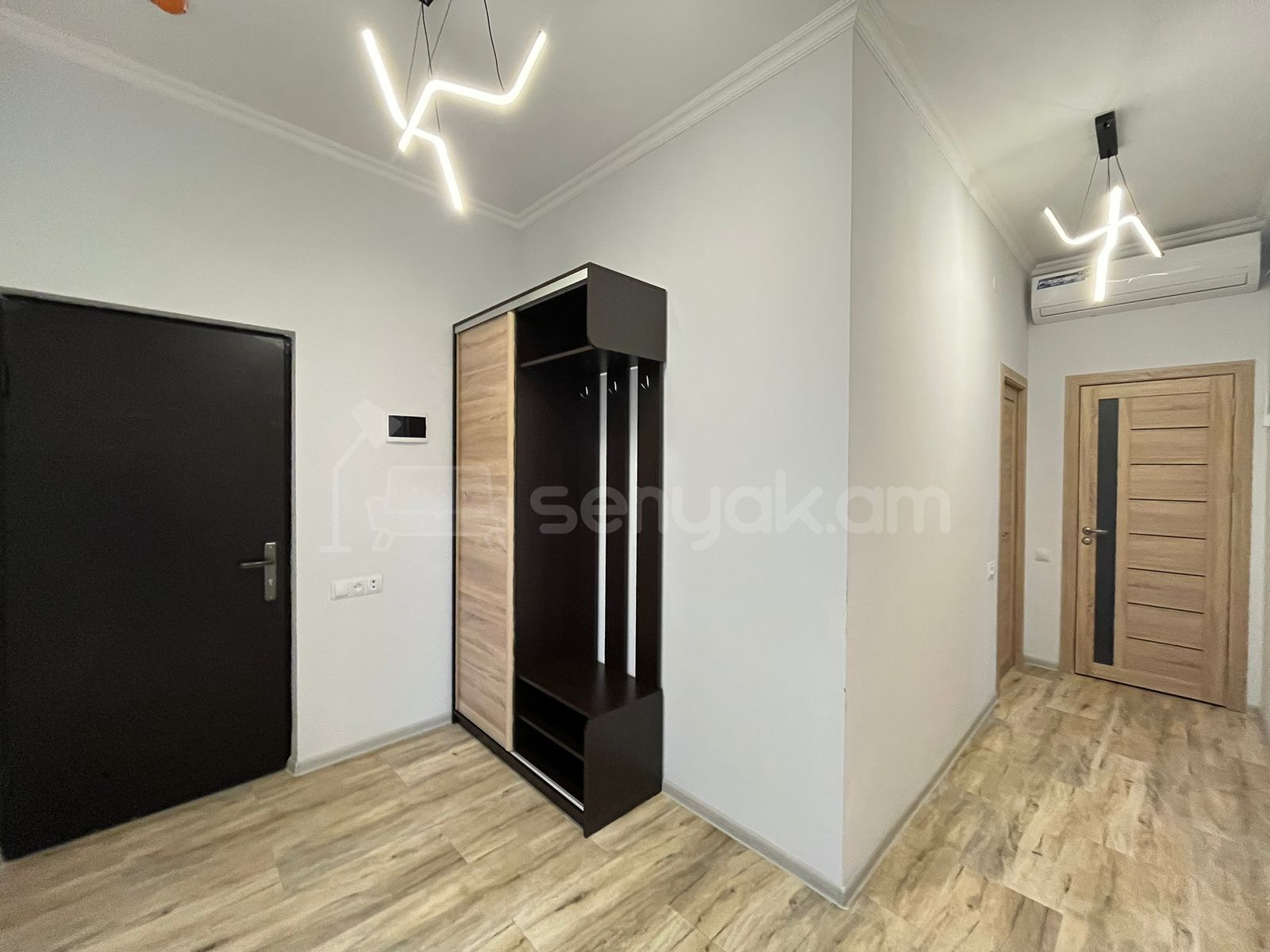 3 Սենյականոց Բնակարան, 78քմ, 7/14 հարկ, Կապիտալ Վերանորոգված, Կահավորված, Արևկող