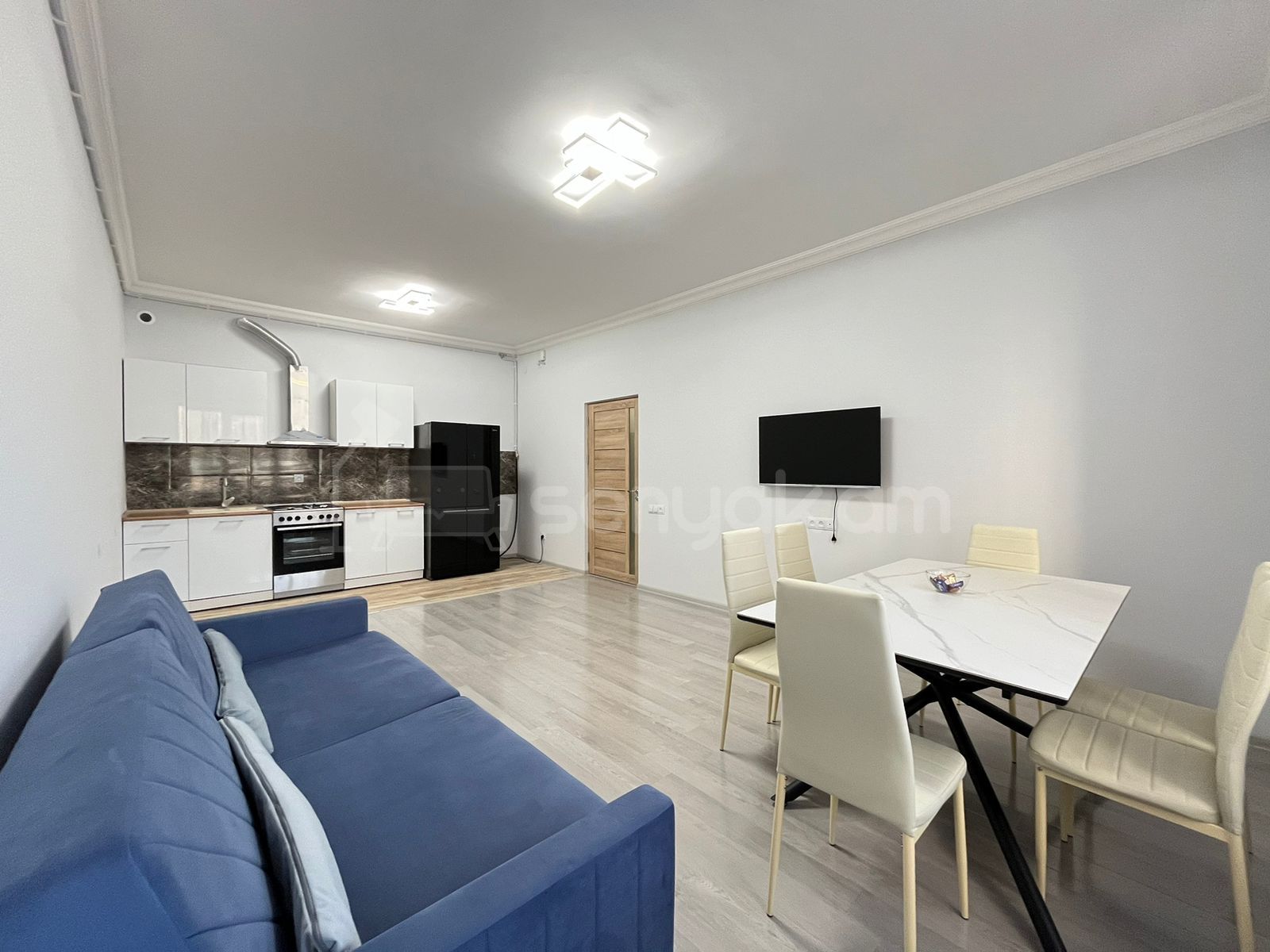 3 Սենյականոց Բնակարան, 78քմ, 7/14 հարկ, Կապիտալ Վերանորոգված, Կահավորված, Արևկող