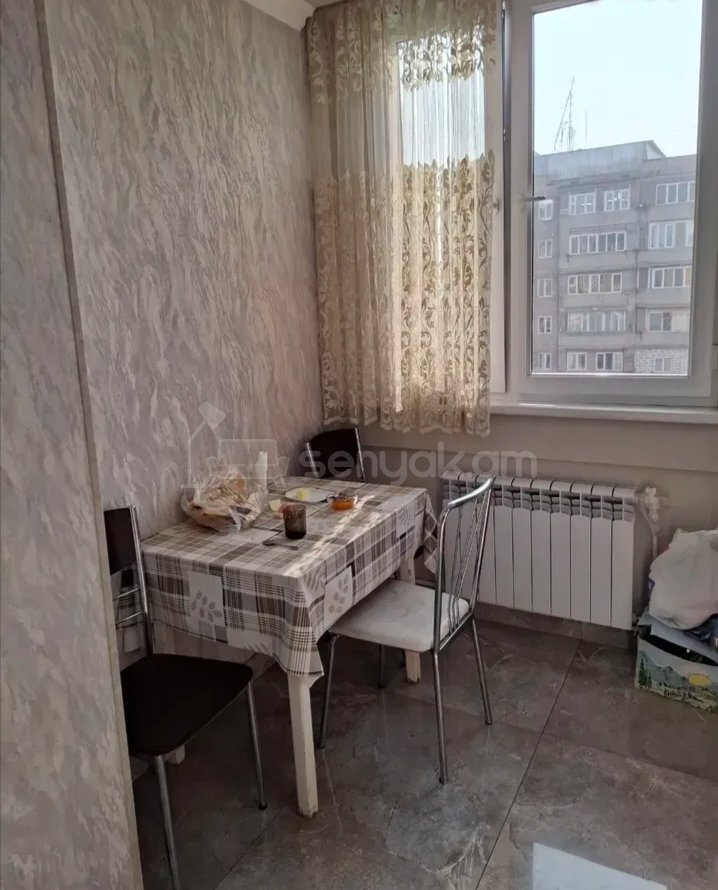 2 Սենյականոց Բնակարան, 55քմ, 5/9 հարկ, Նորմալ Վիճակում, Կահավորված