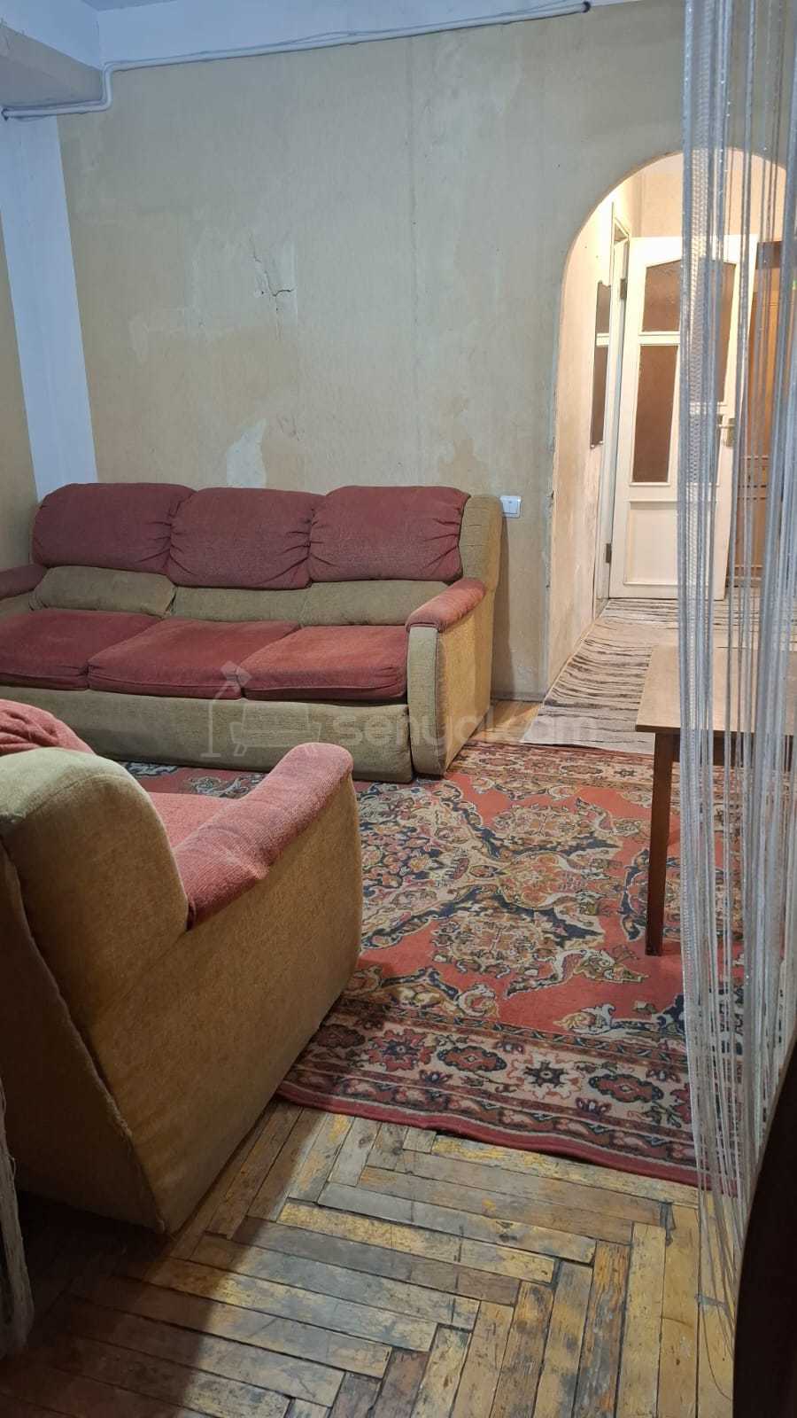 1 Սենյականոց Բնակարան, 40քմ, 1/9 հարկ, Նորմալ Վիճակում, Կահավորված