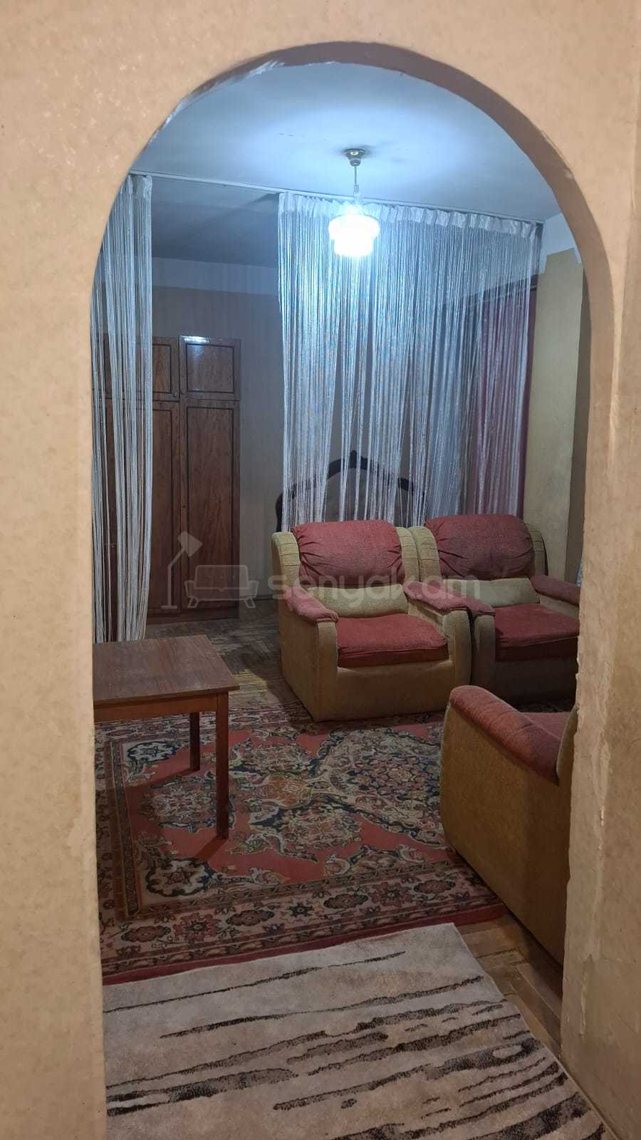 1 Սենյականոց Բնակարան, 40քմ, 1/9 հարկ, Նորմալ Վիճակում, Կահավորված