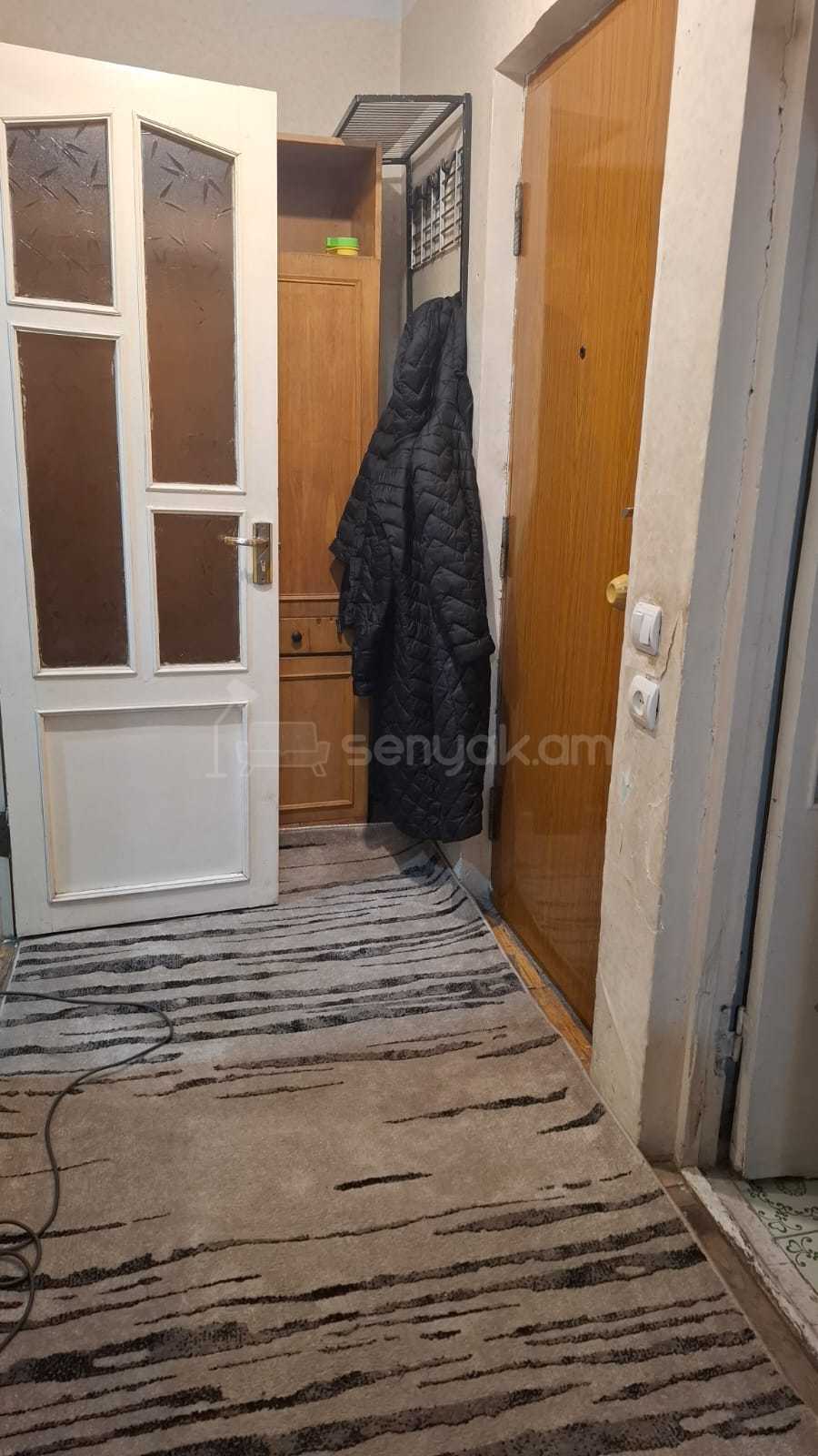 1 Սենյականոց Բնակարան, 40քմ, 1/9 հարկ, Նորմալ Վիճակում, Կահավորված