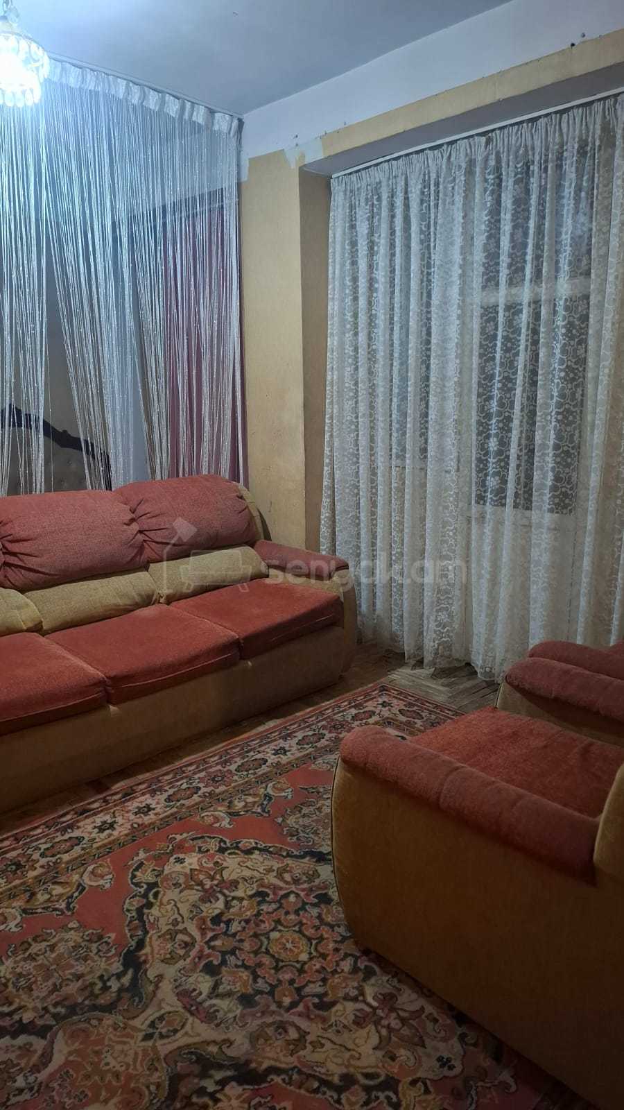 1 Սենյականոց Բնակարան, 40քմ, 1/9 հարկ, Նորմալ Վիճակում, Կահավորված