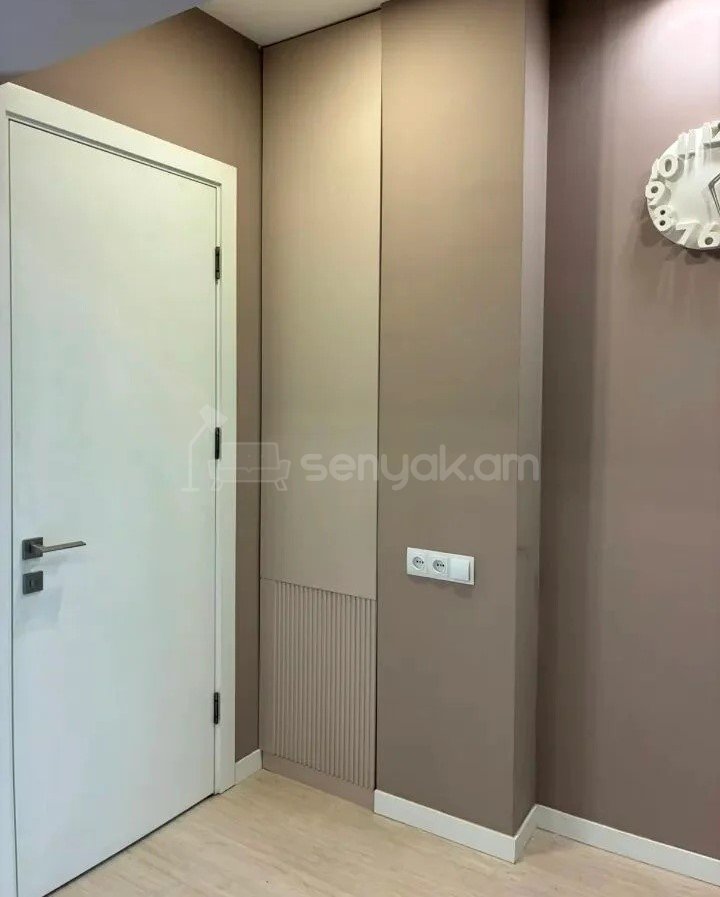 2 Սենյականոց Բնակարան, 40քմ, 6/11 հարկ, Դիզայներական Վերանորոգված