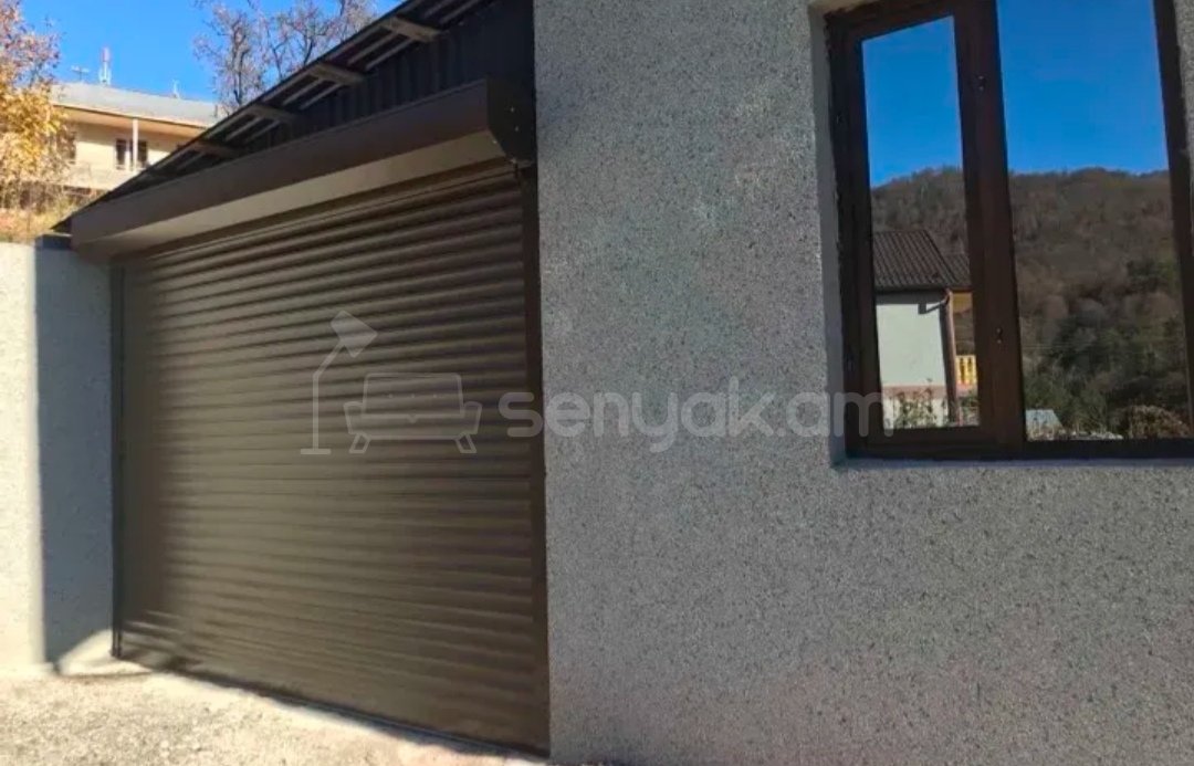 5 Սենյականոց Շքեղ Առանձնատուն, 180քմ, Լողավազանով