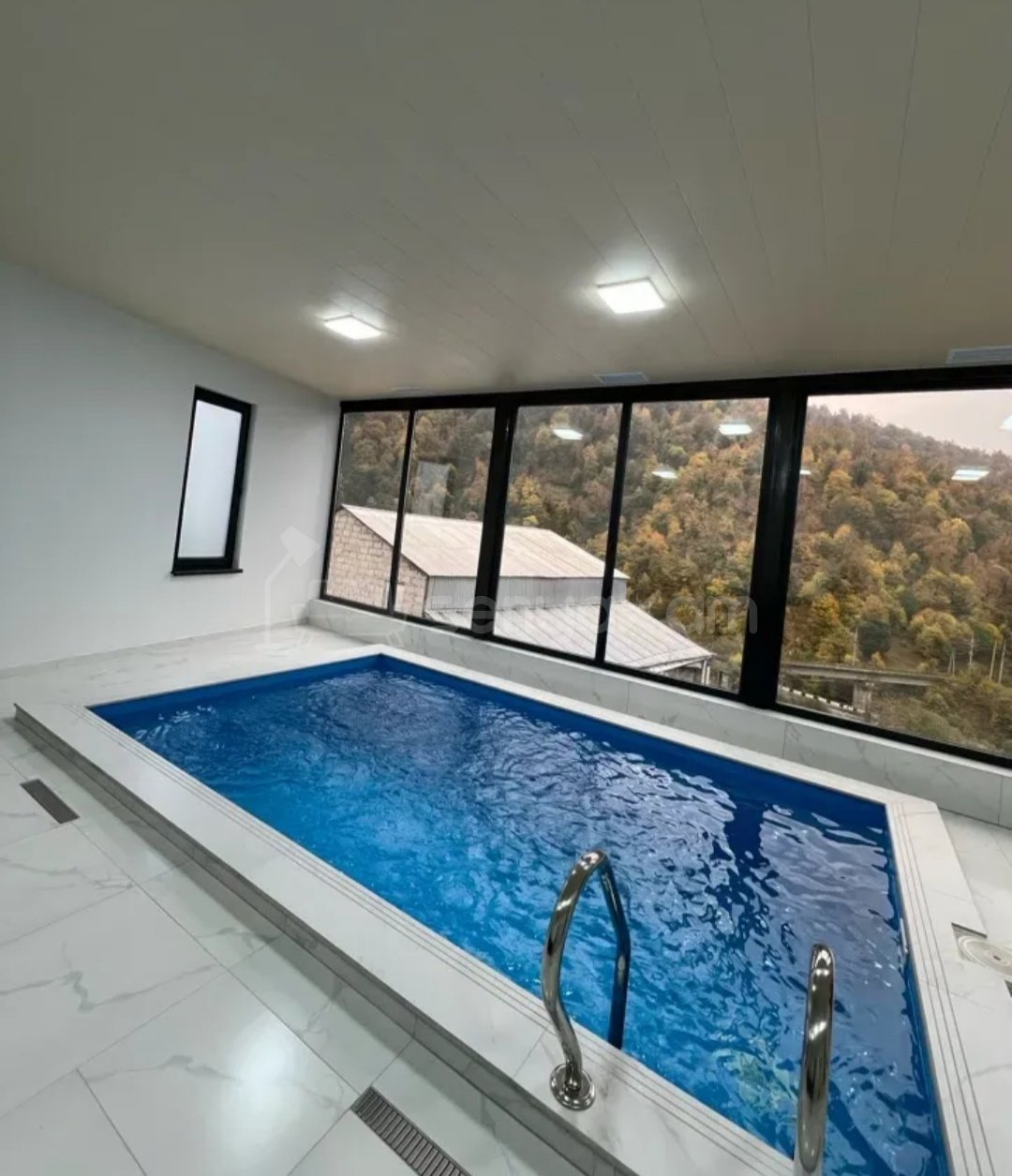 5 Սենյականոց Շքեղ Առանձնատուն, 180քմ, Լողավազանով