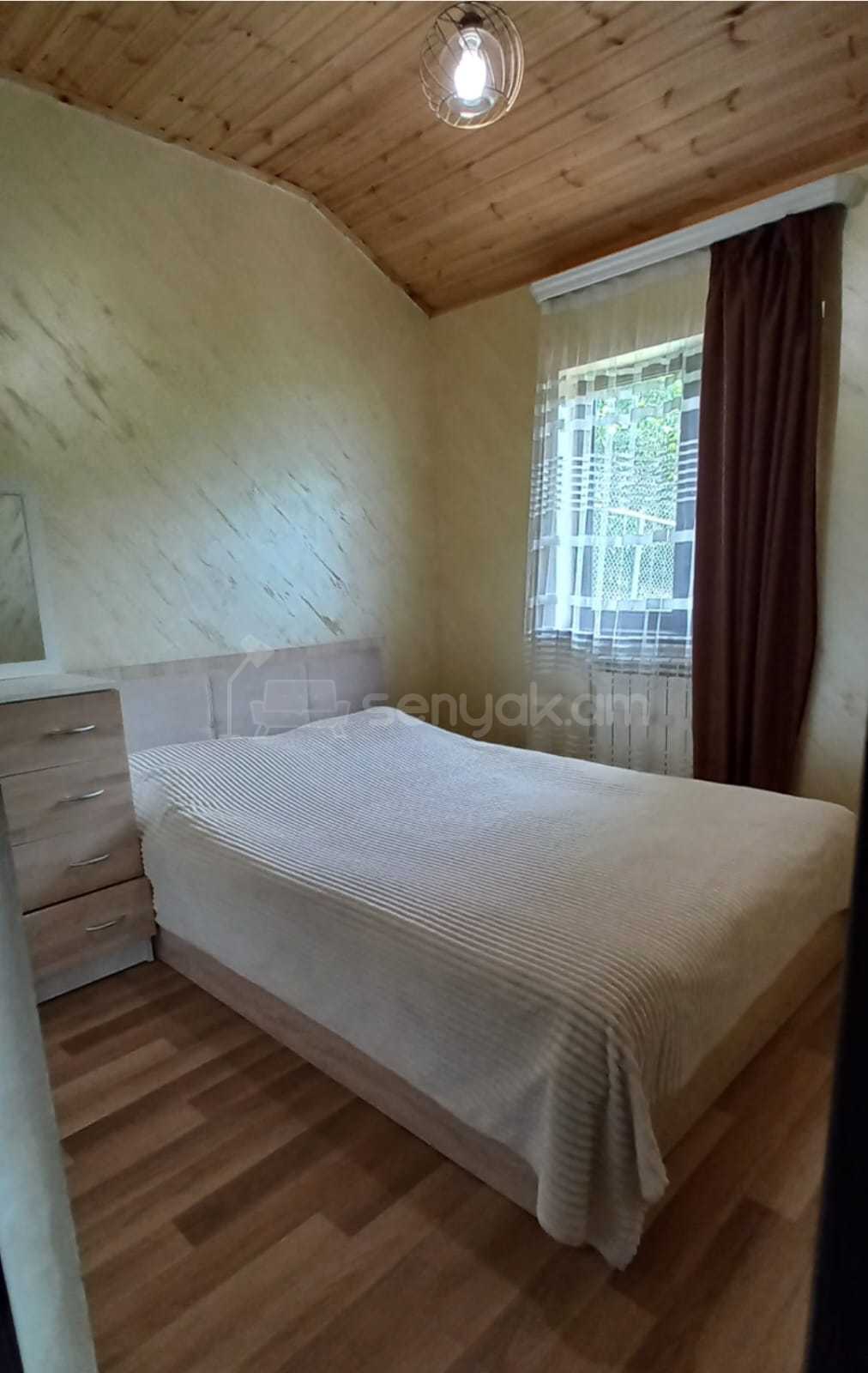 5 Սենյականոց Շքեղ Առանձնատուն, 200քմ, Լողավազանով