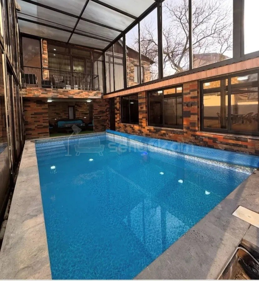 6 Սենյականոց Շքեղ Առանձնատուն, 200քմ, Լողավազանով