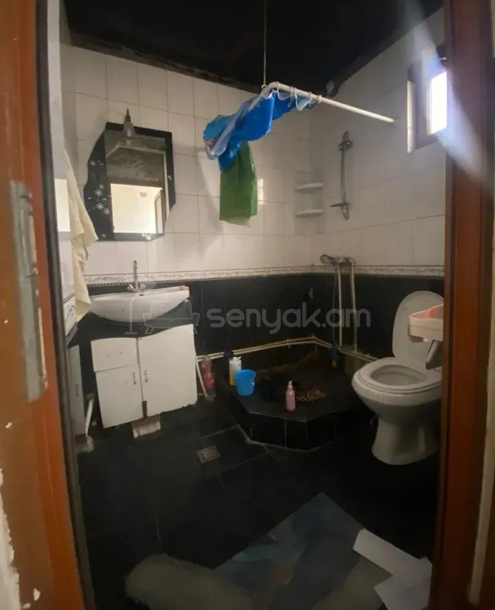 2 Սենյականոց Բնակարան, 58քմ, 2/4 հարկ, Նորմալ Վիճակում