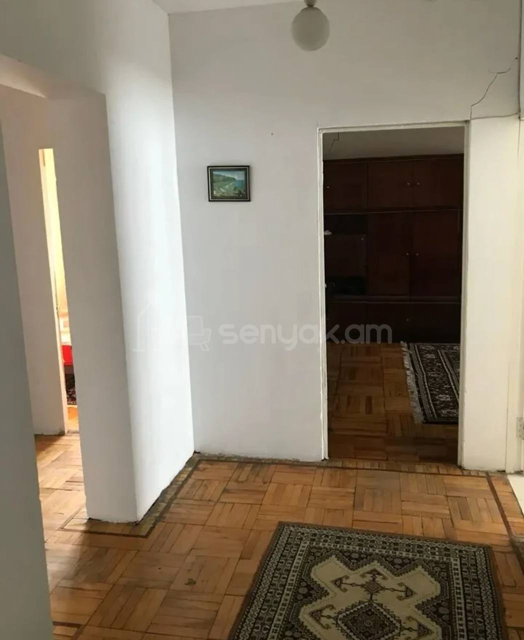 4 Սենյականոց Բնակարան, 100քմ, 3/9 հարկ, Պետական Վիճակում, Կահավորված