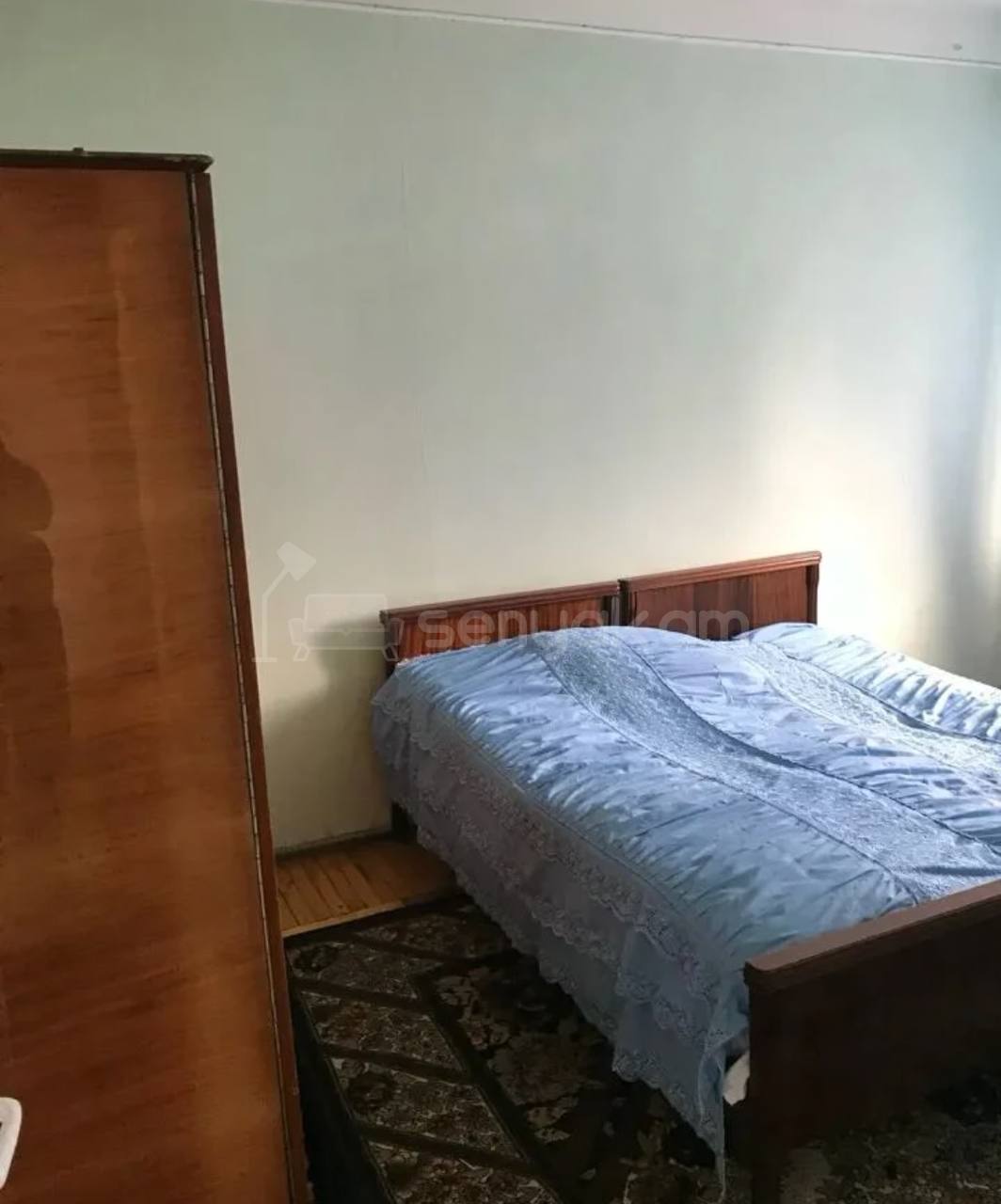 4 Սենյականոց Բնակարան, 100քմ, 3/9 հարկ, Պետական Վիճակում, Կահավորված