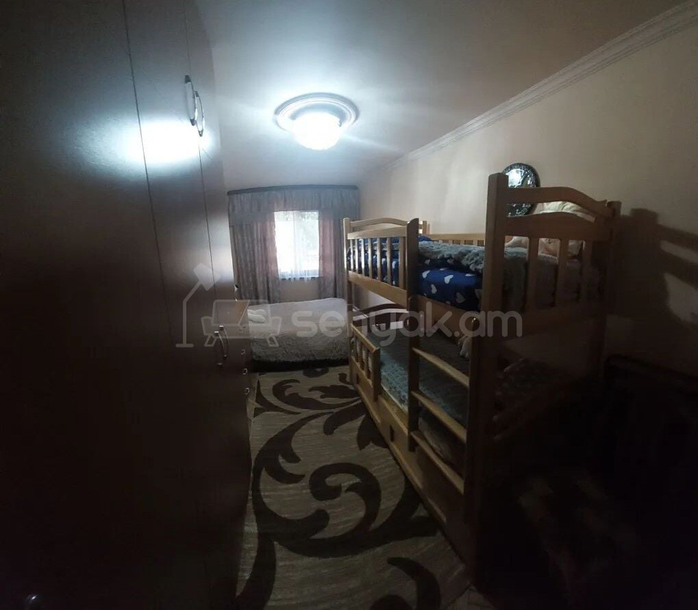 2 Սենյականոց Բնակարան, 50քմ, 1/4 հարկ, Նորմալ Վիճակում