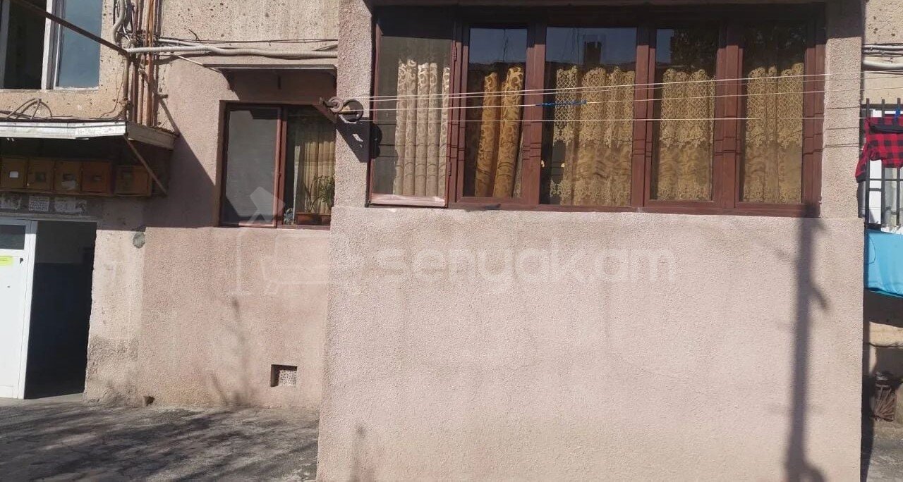 2 Սենյականոց Բնակարան, 50քմ, 1/4 հարկ, Նորմալ Վիճակում