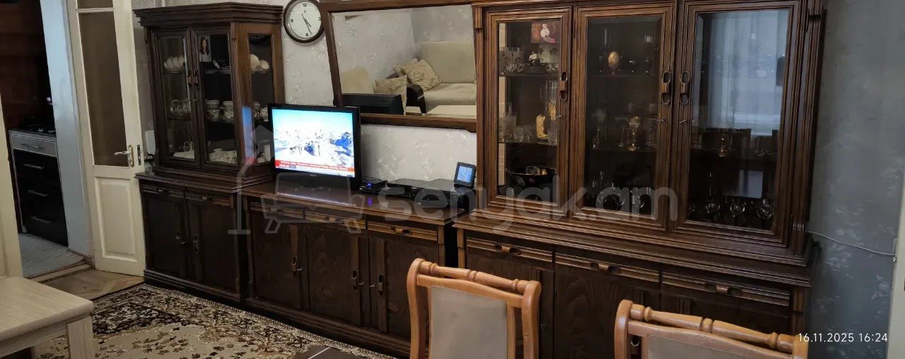 2 Սենյականոց Բնակարան Քարե Շենքում, 61քմ, 4/5 հարկ, Նորմալ Վիճակում