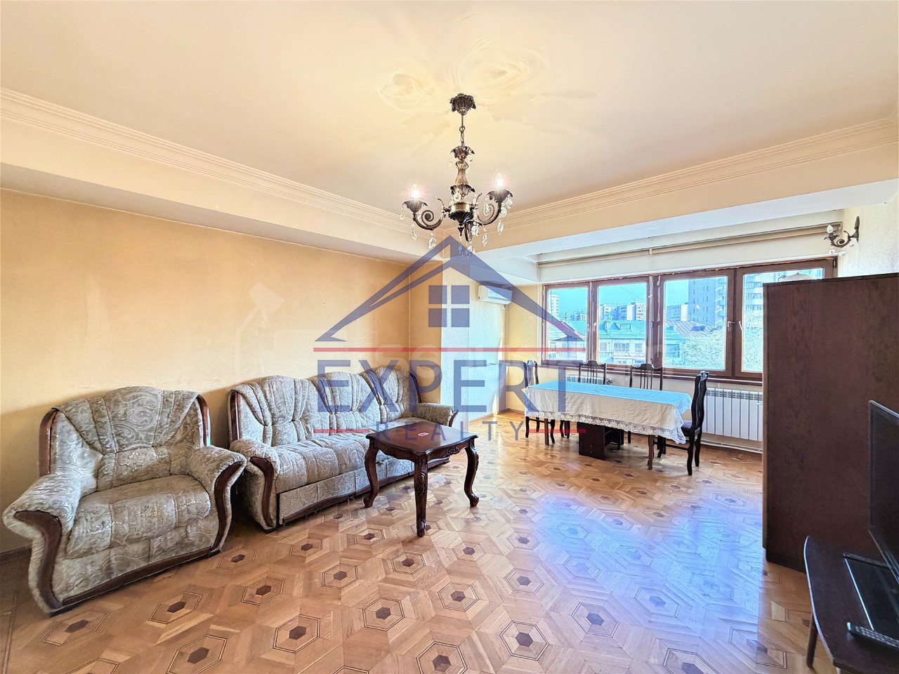 3 Սենյականոց Բնակարան, 79քմ, 4/9 հարկ, Նորմալ Վիճակում, Կահավորված, Արևկող