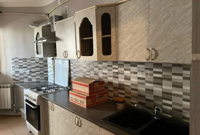 3 Սենյականոց Բնակարան, 85քմ, 5/16 հարկ, Կապիտալ Վերանորոգված, Կահավորված, Արևկող