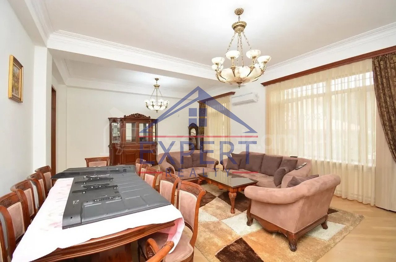 5 Սենյականոց Նորակառույց Շքեղ Առանձնատուն, 510քմ, Կահավորված, Ավտոտնակով