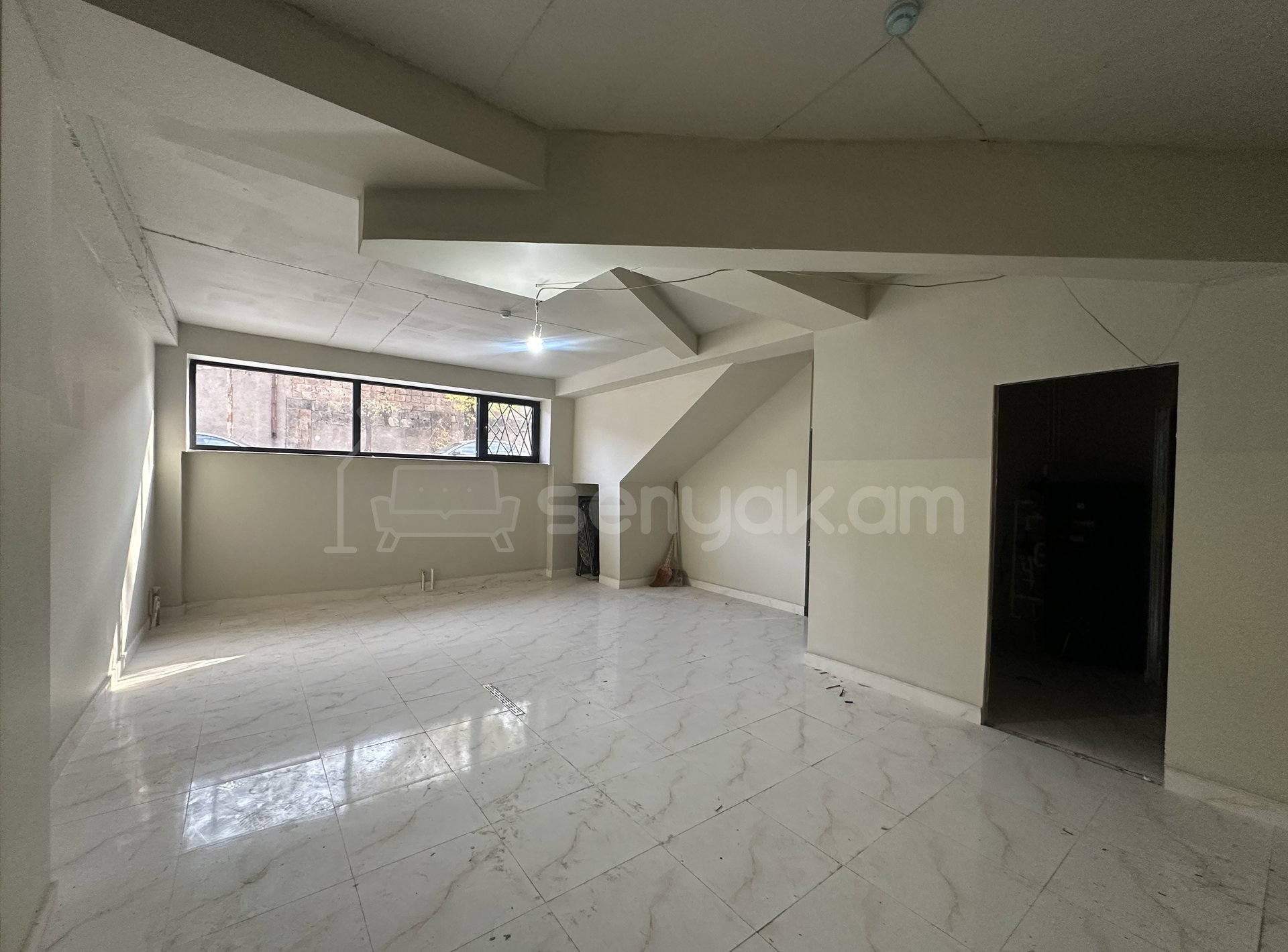 Նորակառույց Օֆիսային Տարածք, 154քմ