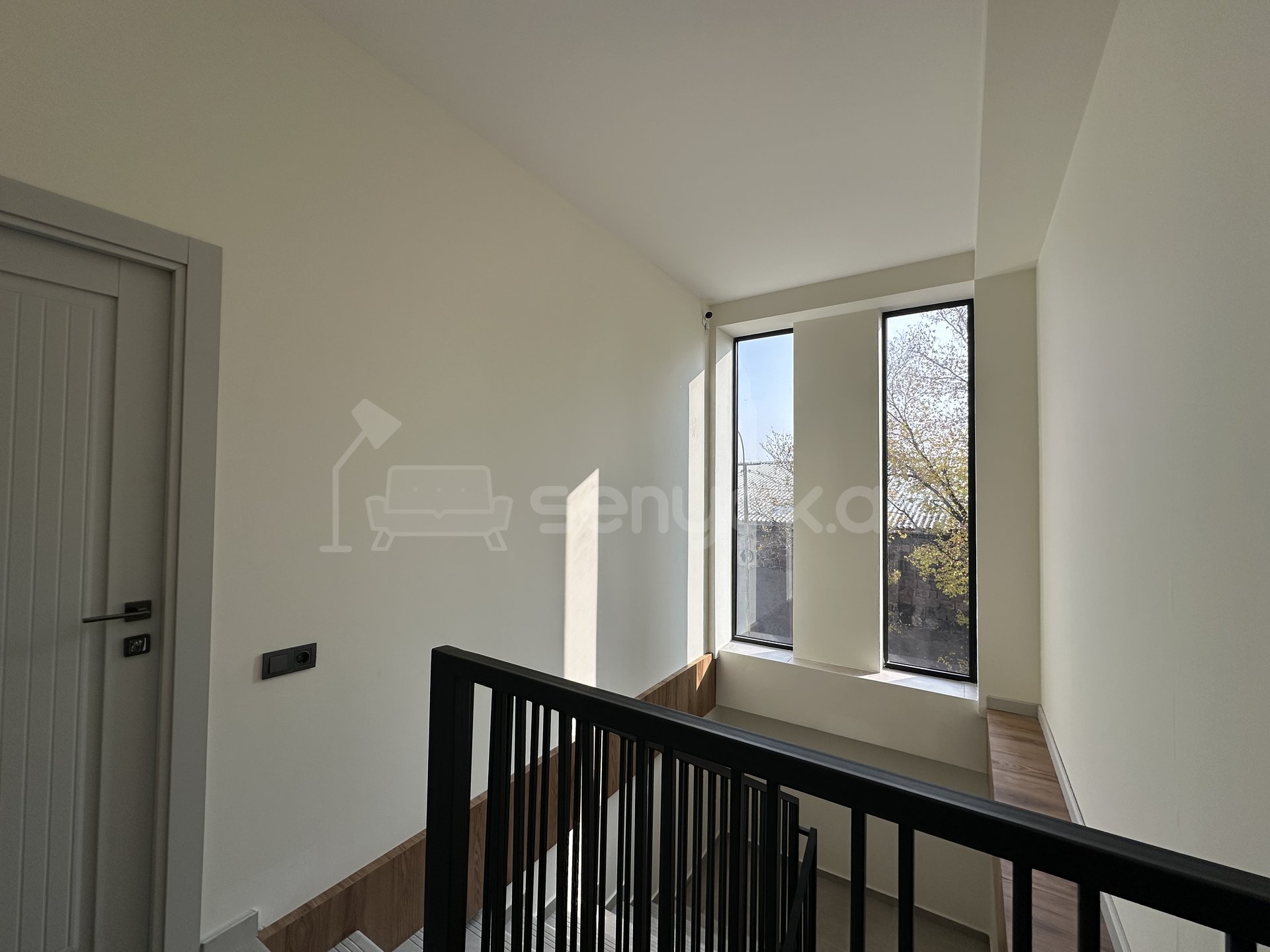 Նորակառույց Օֆիսային Տարածք, 154քմ