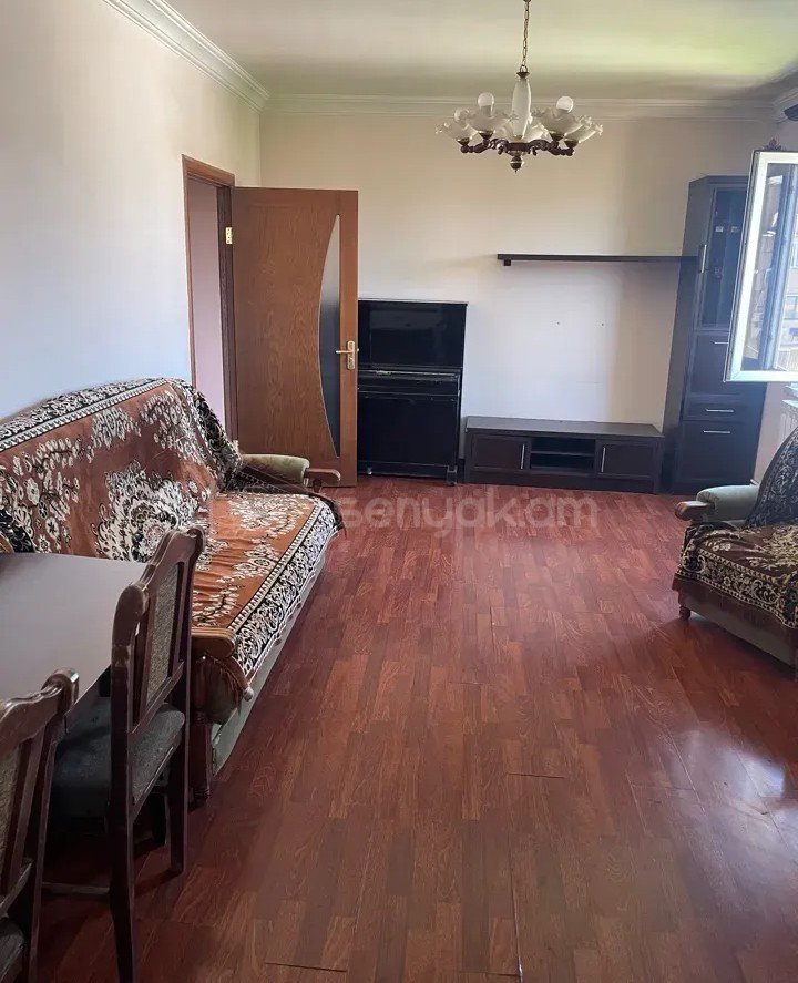 2 Սենյականոց Բնակարան, 60քմ, 9/9 հարկ, Կապիտալ Վերանորոգված