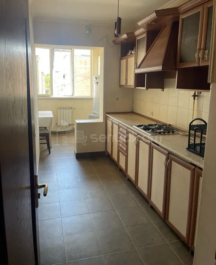 2 Սենյականոց Բնակարան, 60քմ, 9/9 հարկ, Կապիտալ Վերանորոգված