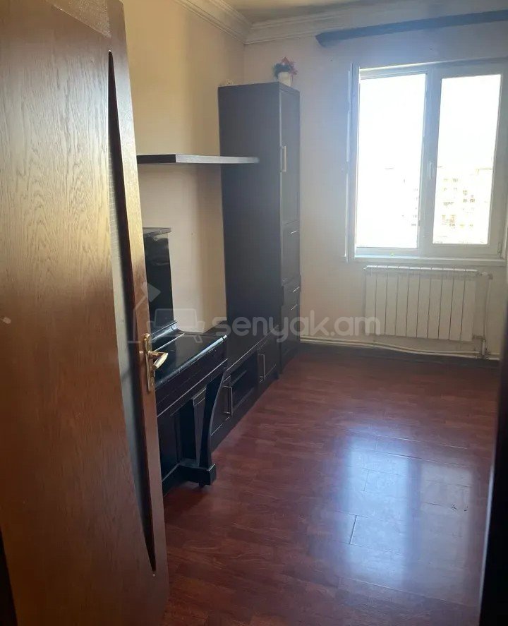 2 Սենյականոց Բնակարան, 60քմ, 9/9 հարկ, Կապիտալ Վերանորոգված