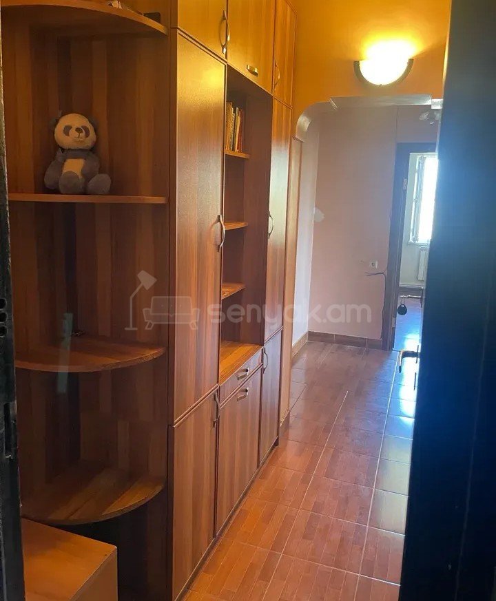 2 Սենյականոց Բնակարան, 60քմ, 9/9 հարկ, Կապիտալ Վերանորոգված