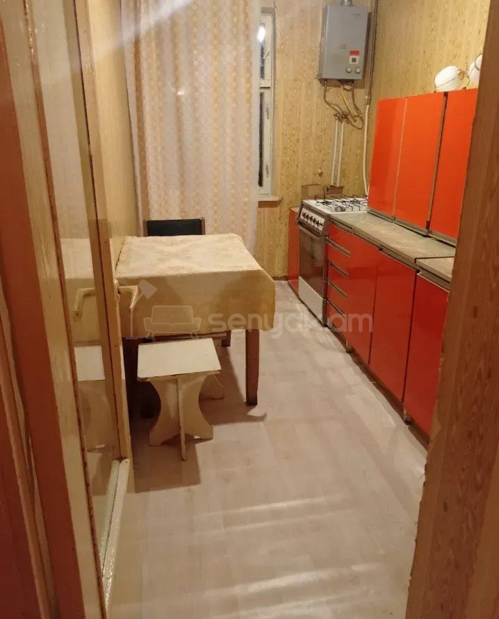 1 Սենյականոց Բնակարան, 50քմ, 1/9 հարկ, Պետական Վիճակում